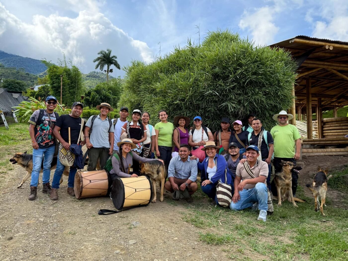 visita minga flautas tambores hacienda guadua bamboo 2025 8