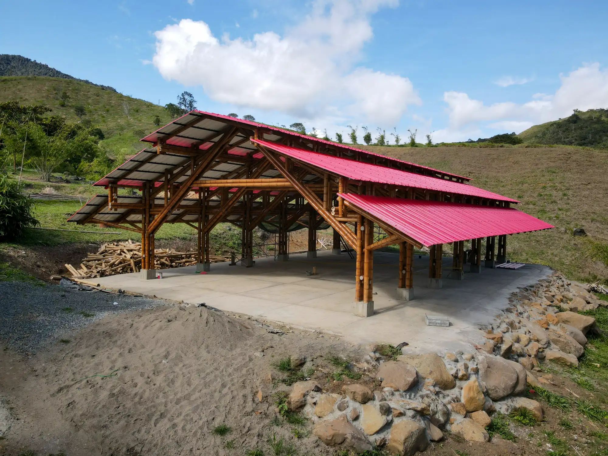 Pabellón de guadua Tres Brisas en la Hacienda Guadua Bamboo