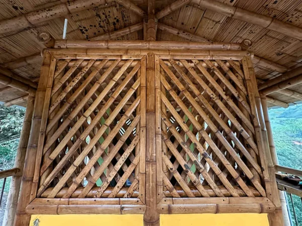 Cabaña en Bambú Guadua para Baño Seco de Lujo