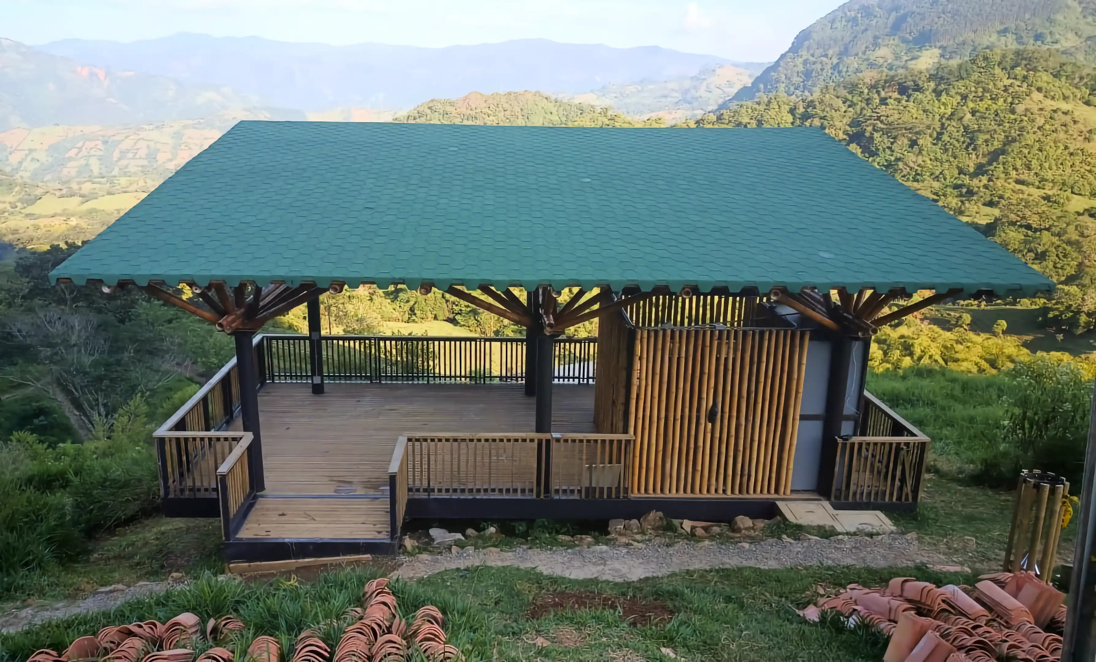 Estructuras en Guadua Bambú en el Parque Cerro Tusa