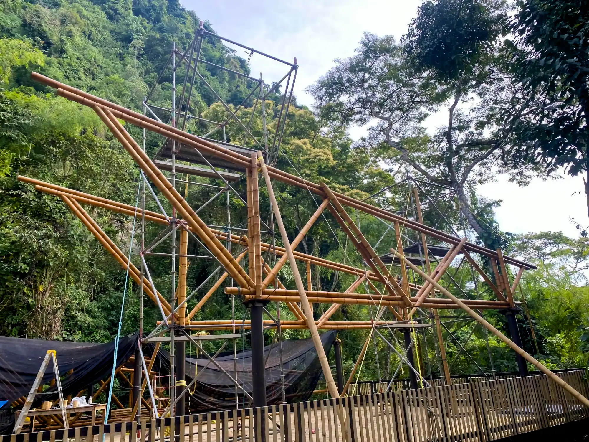 Estructuras en Guadua Bambú en el Parque Cerro Tusa