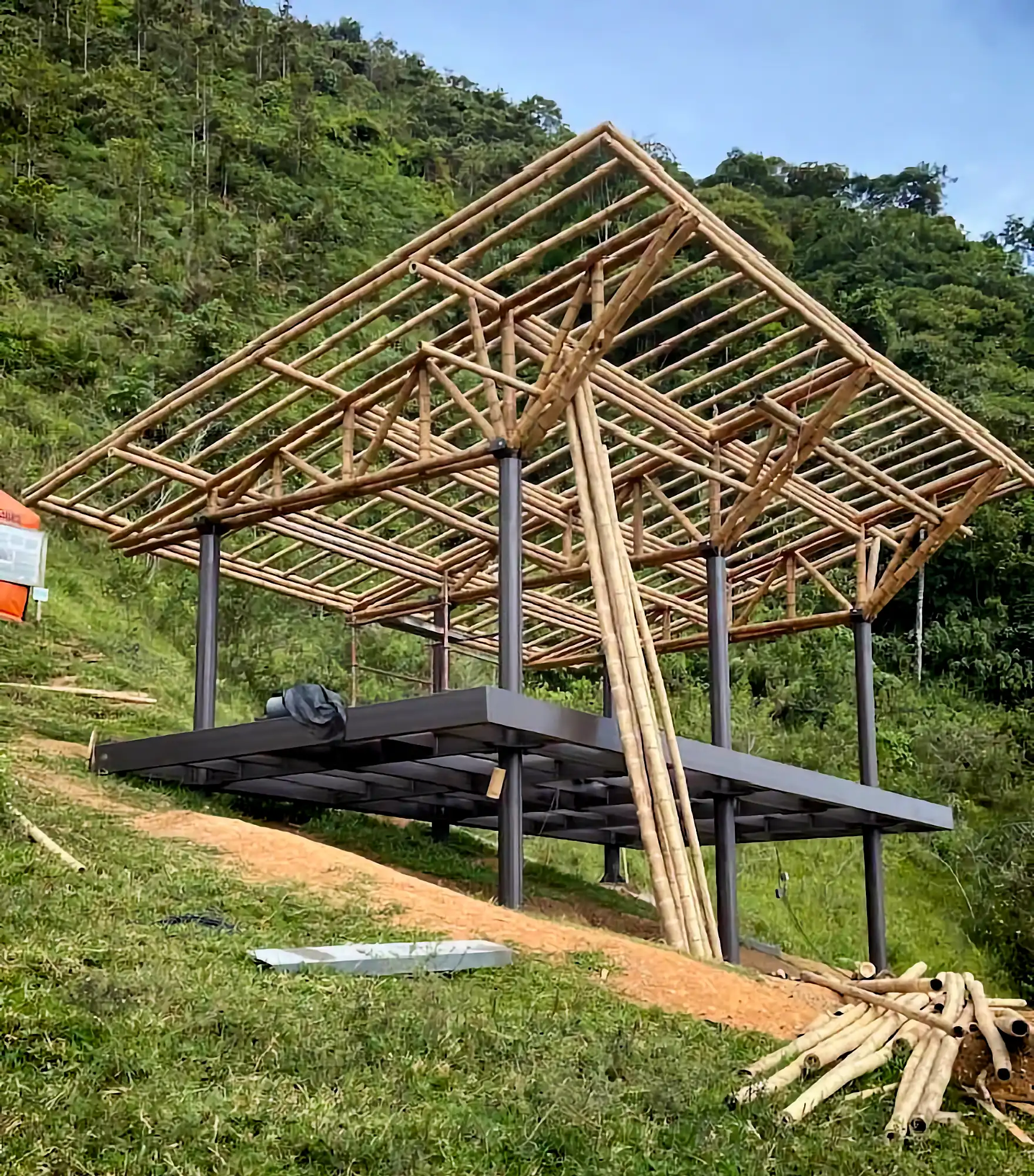 Estructuras en Guadua Bambú en el Parque Cerro Tusa