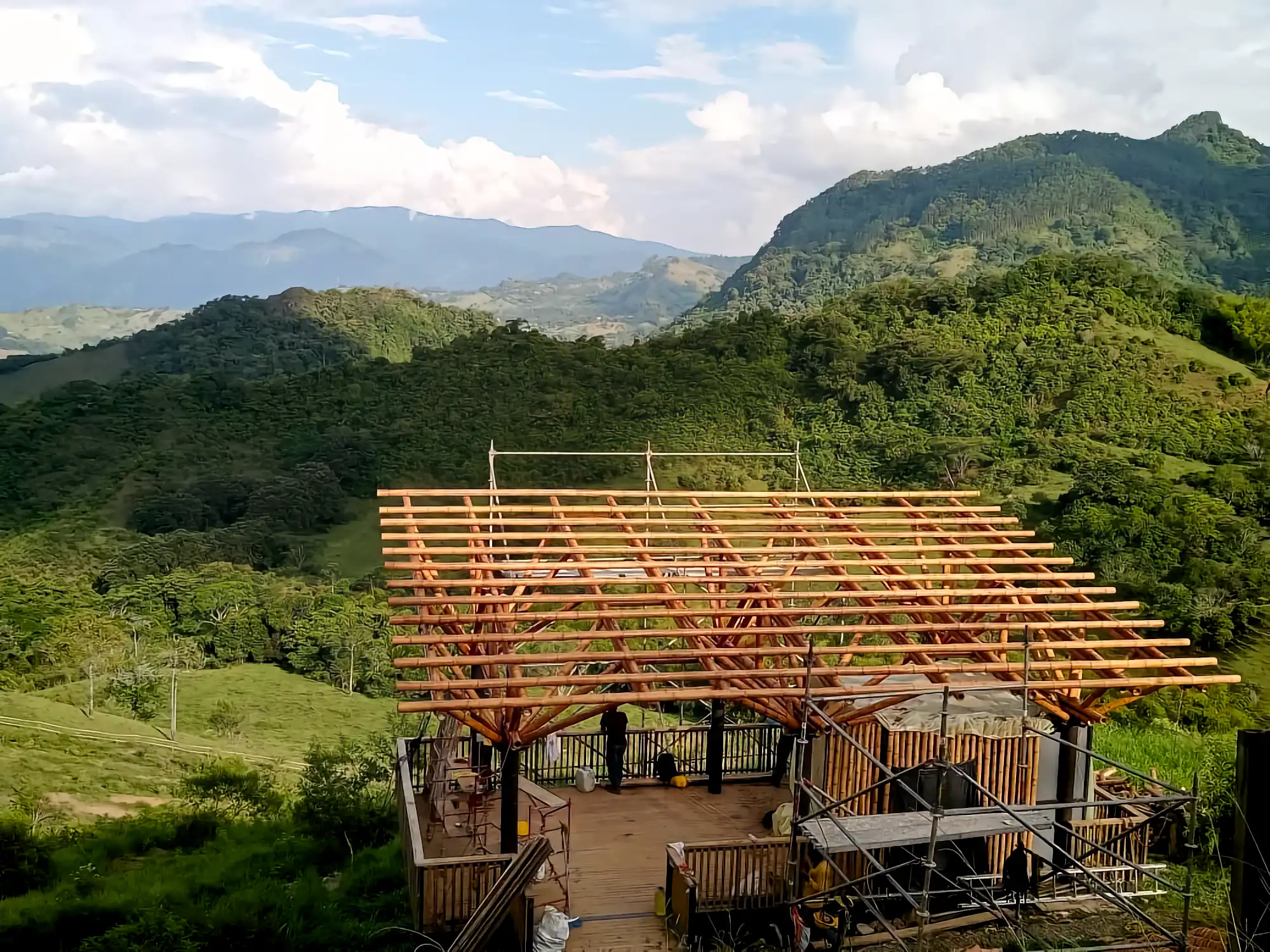 Estructuras en Guadua Bambú en el Parque Cerro Tusa
