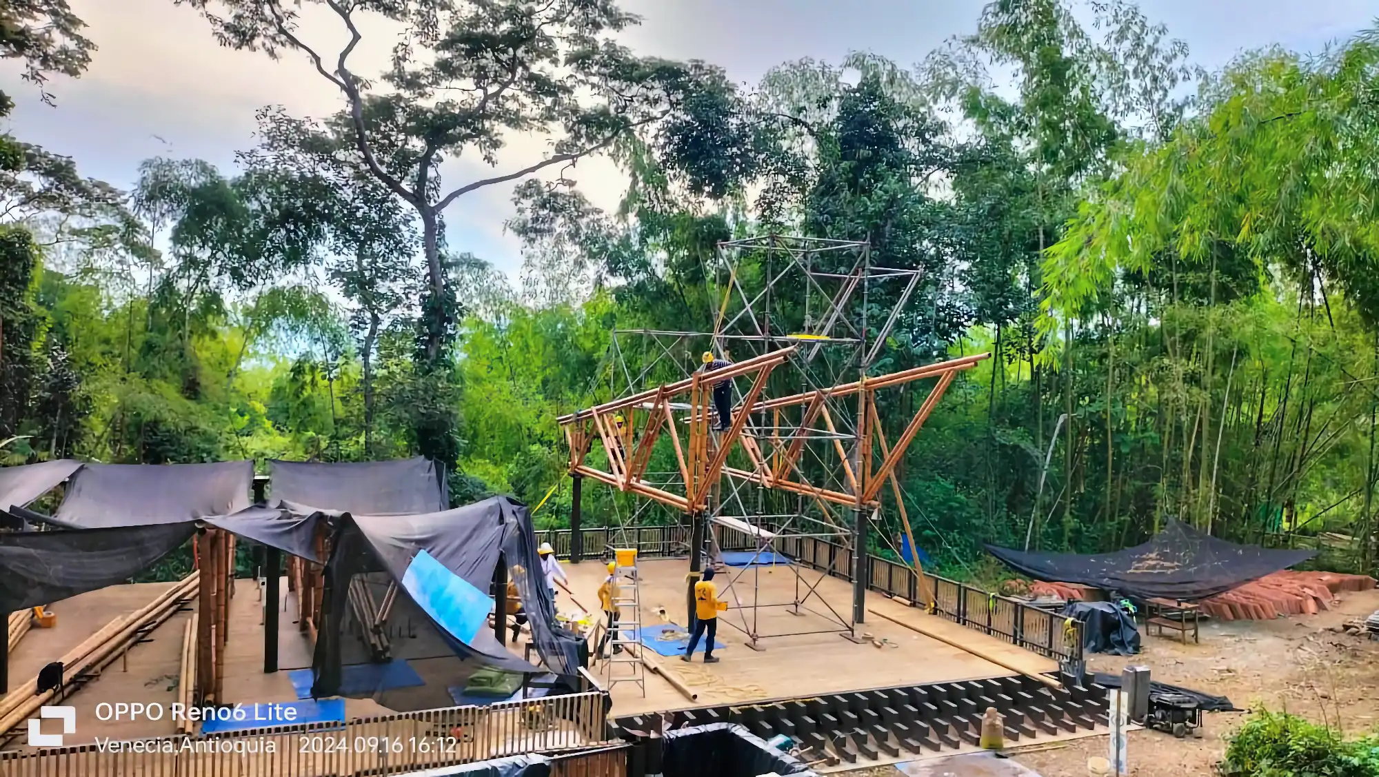 Estructuras en Guadua Bambú en el Parque Cerro Tusa
