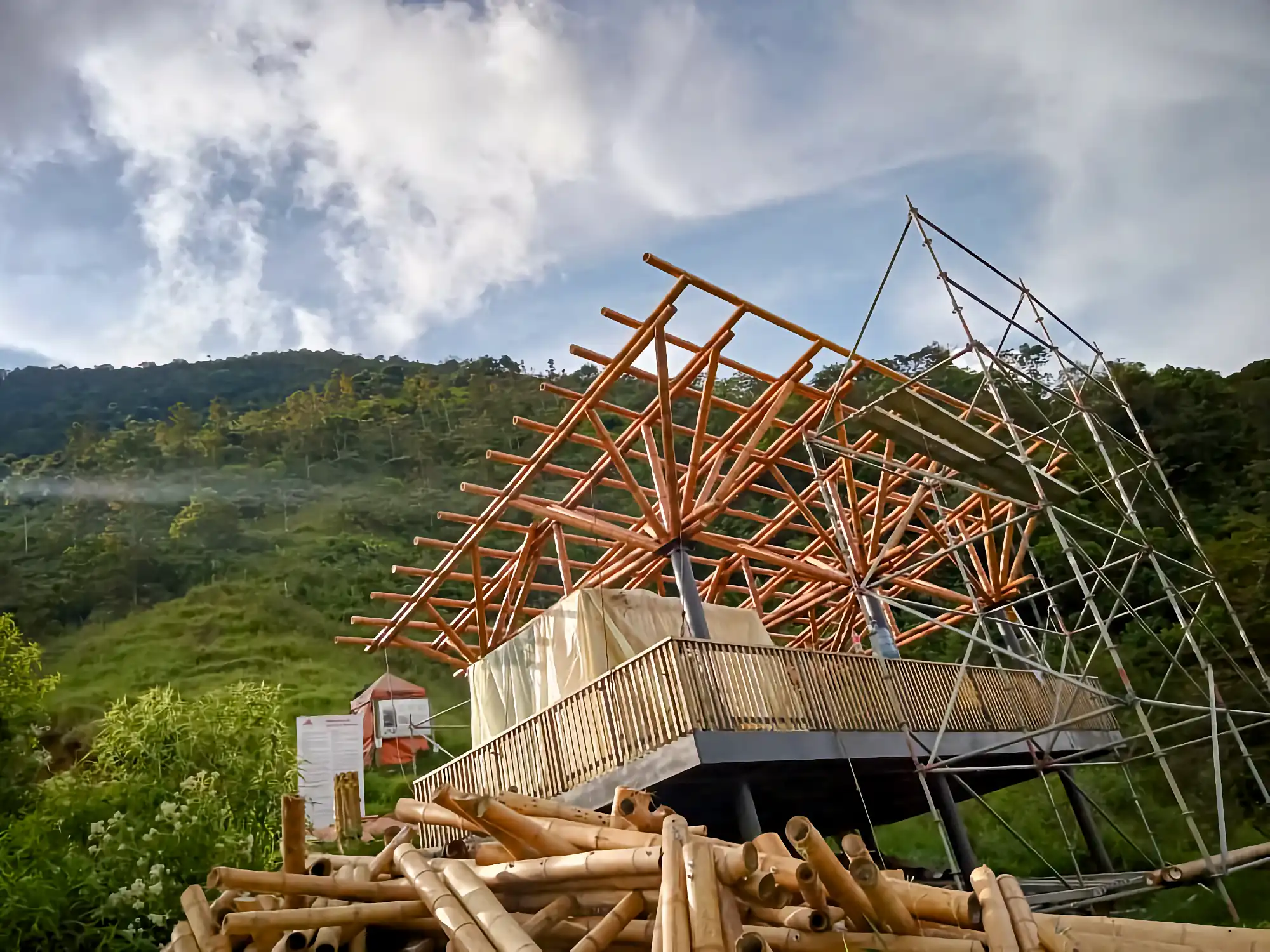 Estructuras en Guadua Bambú en el Parque Cerro Tusa