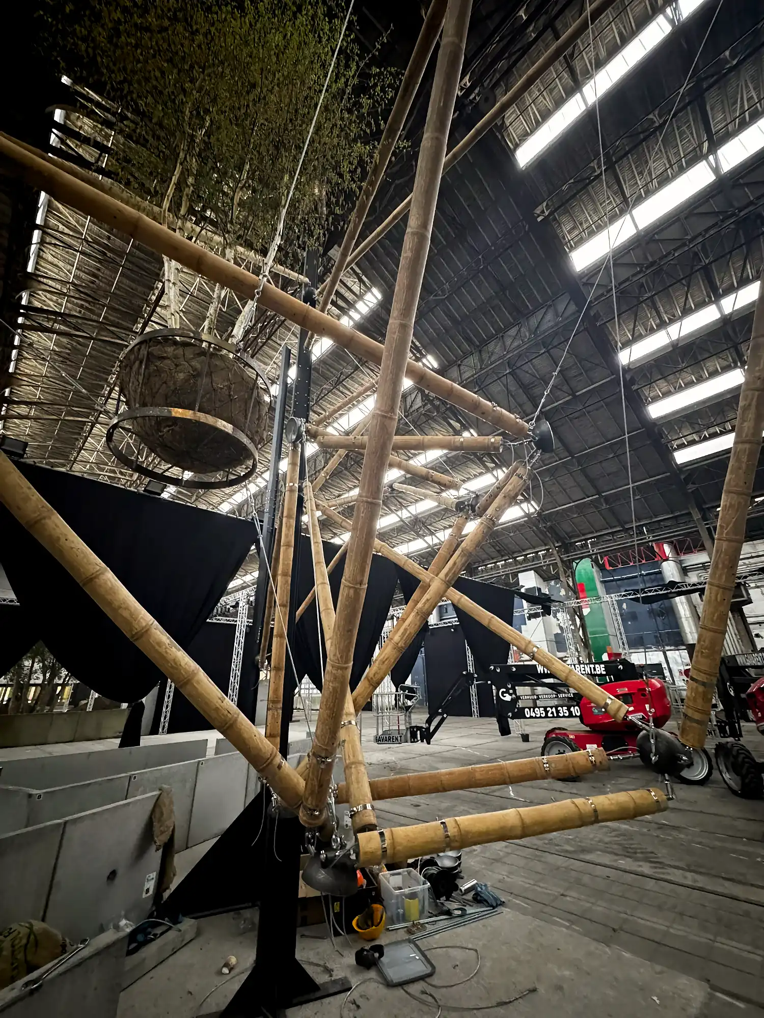 Instalación de Tensegridad en Bambú Guadua en Floraliën 2026 en Gante, Bélgica