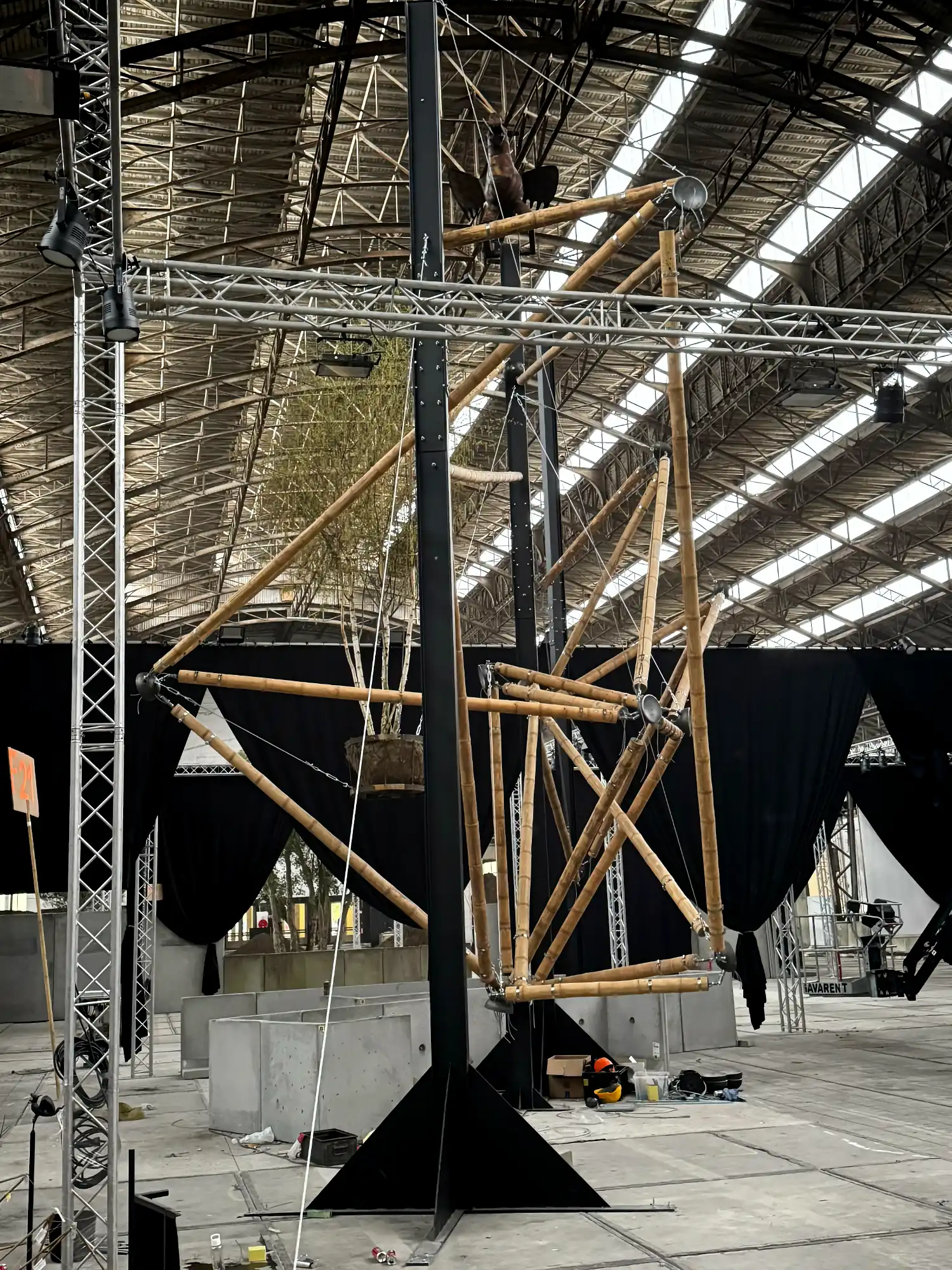 Instalación de Tensegridad en Bambú Guadua en Floraliën 2026 en Gante, Bélgica