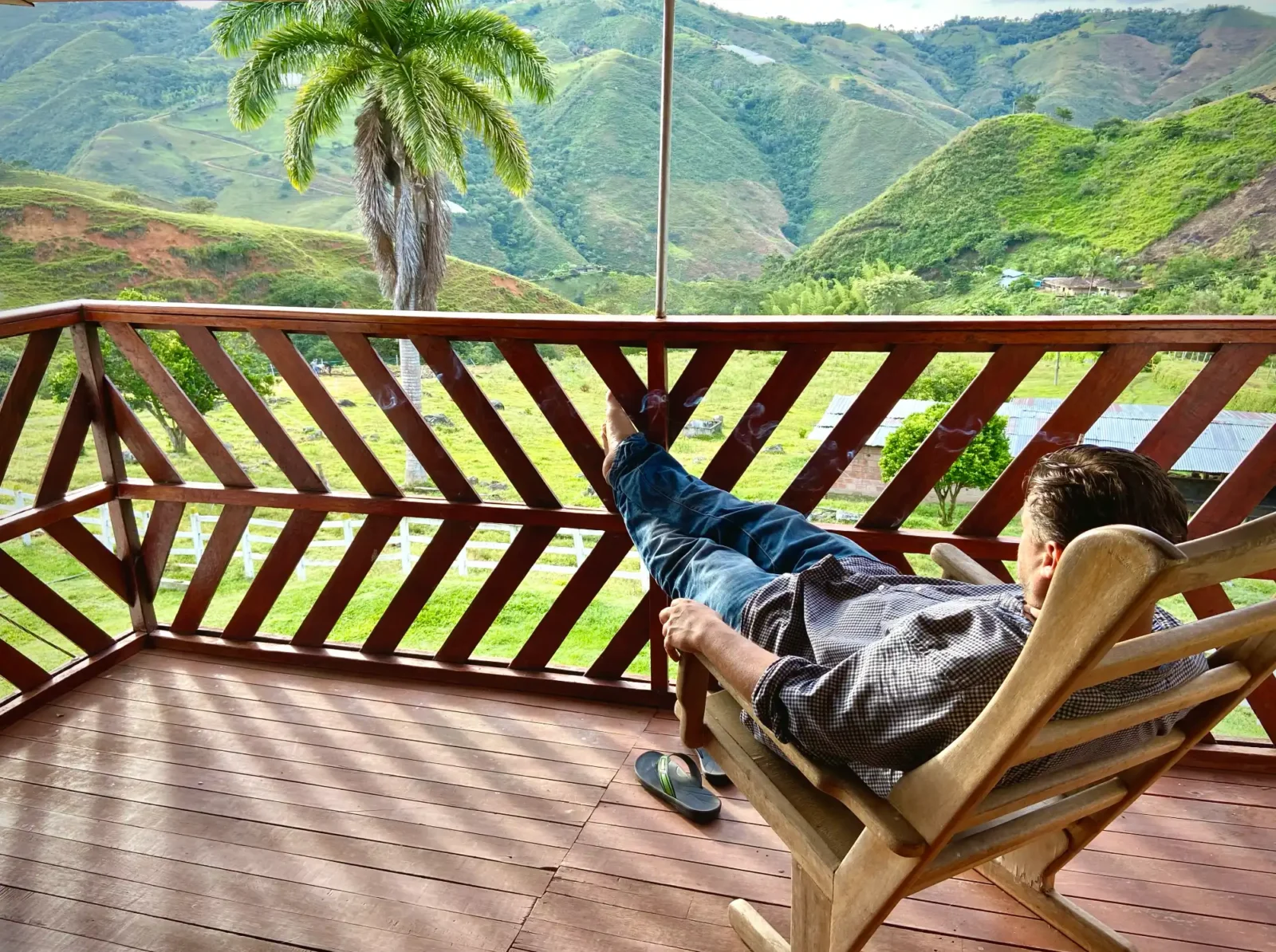 Stéphane Schröder en la Hacienda Guadua Bamboo en Colombia Stéphane Schröder en la Hacienda Guadua Bamboo en Colombia